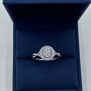 .30 cts Round Brilliant SI1 Lab Diamond Sterling Silver Ring